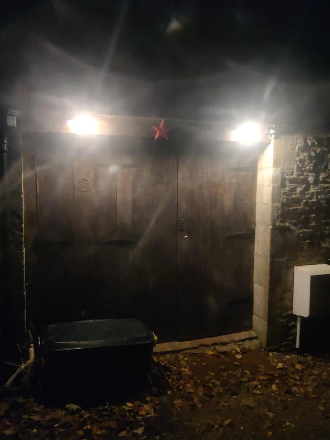 チッペナムThe Forge Kington St Michaelアパートメント エクステリア 写真